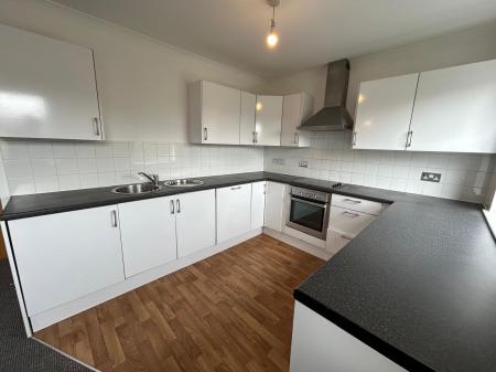 2 bedroom Flat to let in Francis Street, Hull, HU2