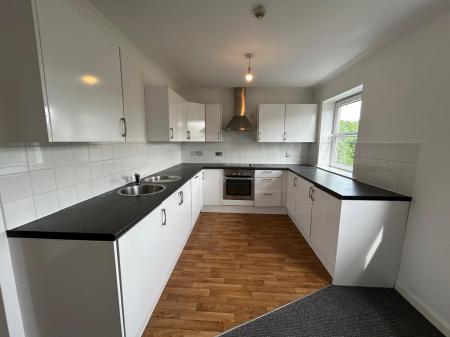 2 bedroom Flat to let in Francis Street, Hull, HU2