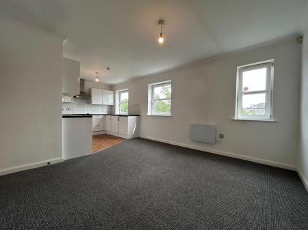 2 bedroom Flat to let in Francis Street, Hull, HU2