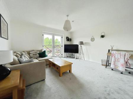 2 bedroom Flat to let in Grammar School Yard, City centre, Hull, HU1