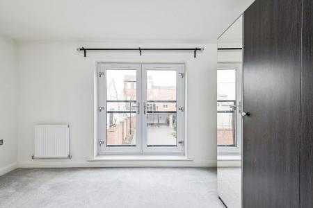 3 bedroom Terraced House for sale in Scotts Square, Hull, HU1