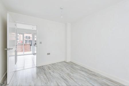 3 bedroom Terraced House for sale in Scotts Square, Hull, HU1