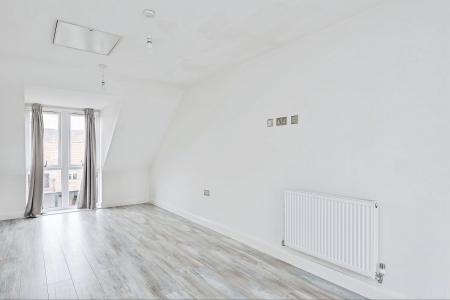 3 bedroom Terraced House for sale in Scotts Square, Hull, HU1