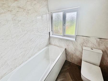 3 bedroom Semi-detached house for sale in Sunny View, Rise, Skirlaugh, Hull, HU11
