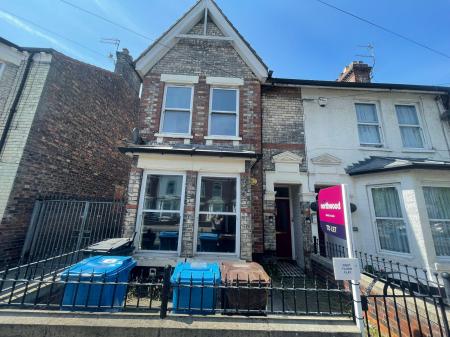 2 bedroom Flat to let in Plane Street, Hull, HU3