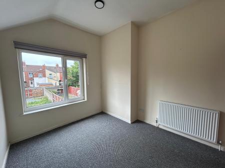 2 bedroom Flat to let in Plane Street, Hull, HU3