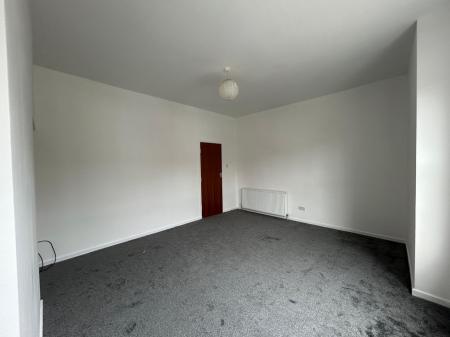 2 bedroom Flat to let in Plane Street, Hull, HU3