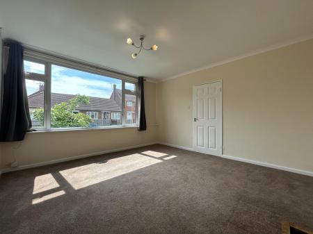 3 bedroom Terraced House to let in Bainbridge Avenue, Hull, HU9