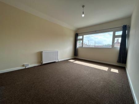 3 bedroom Terraced House to let in Bainbridge Avenue, Hull, HU9