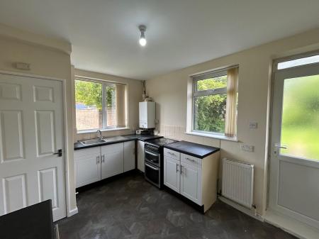 3 bedroom Terraced House to let in Bainbridge Avenue, Hull, HU9