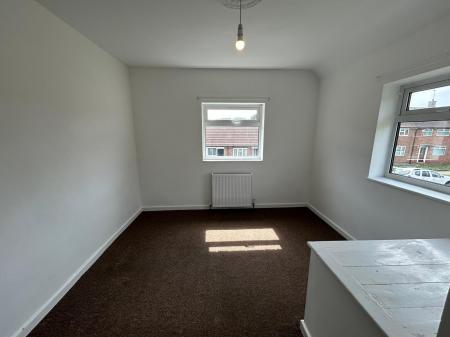 3 bedroom Terraced House to let in Bainbridge Avenue, Hull, HU9