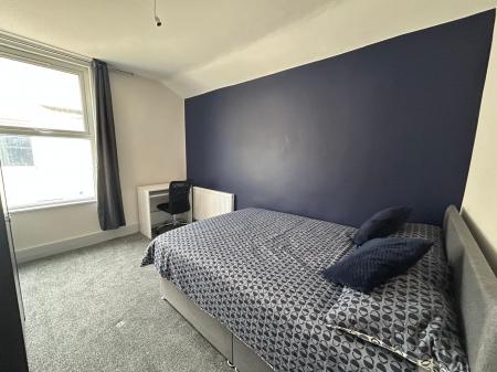 1 bedroom House share to let in Walliker Street, Hull, HU3