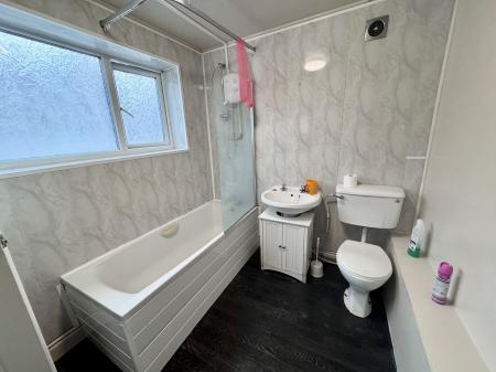 1 bedroom House share to let in West View, Grove Street, HU5, Hull, HU5