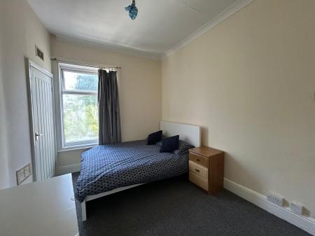 1 bedroom House share to let in West View, Grove Street, HU5, Hull, HU5