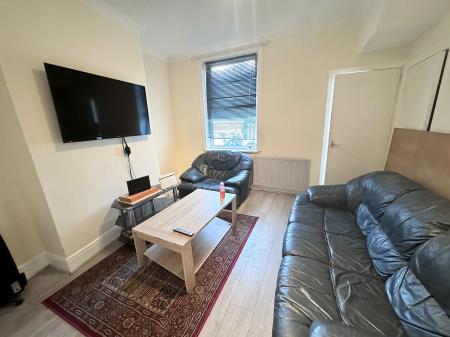 1 bedroom House share to let in West View, Grove Street, HU5, Hull, HU5