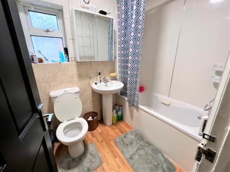 1 bedroom House share to let in De Grey Street, HU5, Hull, HU5