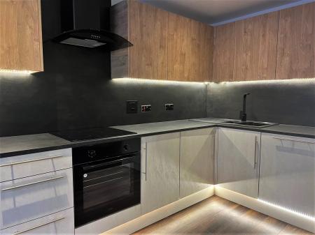 1 bedroom Flat to let in Silvester Street, City centre, Hull, HU1