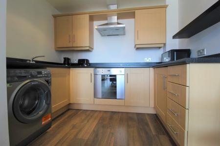 1 bedroom Flat to let in 52-58 High Street, City centre, Hull, HU1