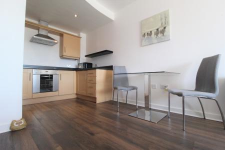 1 bedroom Flat to let in 52-58 High Street, City centre, Hull, HU1
