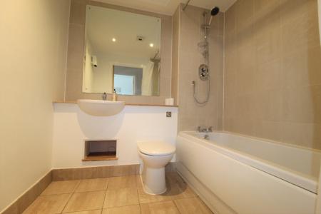 1 bedroom Flat to let in 52-58 High Street, City centre, Hull, HU1