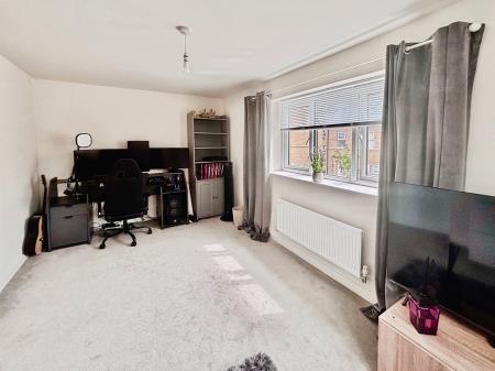 4 bedroom Detached house for sale in Dockers Drive, HU9, Hull, HU9