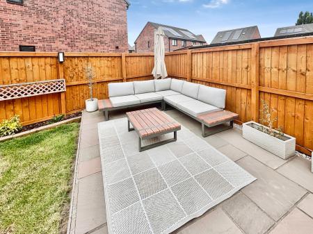 4 bedroom Detached house for sale in Dockers Drive, HU9, Hull, HU9