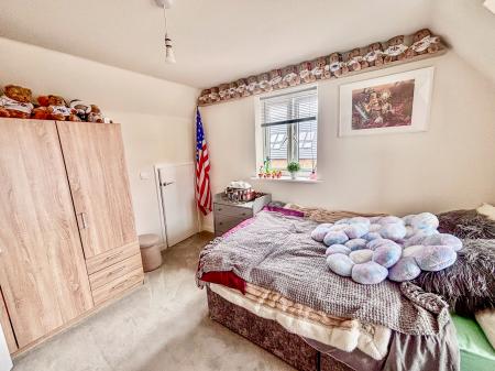 4 bedroom Detached house for sale in Dockers Drive, HU9, Hull, HU9