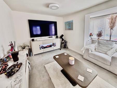 4 bedroom Detached house for sale in Dockers Drive, HU9, Hull, HU9