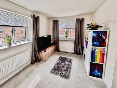 4 bedroom Detached house for sale in Dockers Drive, HU9, Hull, HU9
