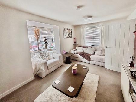 4 bedroom Detached house for sale in Dockers Drive, HU9, Hull, HU9