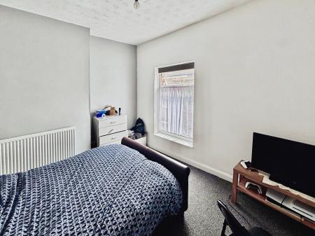 2 bedroom End of terrace house for sale in Alaska Villas, Barnsley Street, Hull, HU8