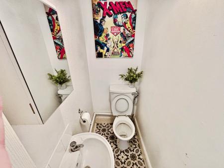 5 bedroom Terraced House for sale in Grafton Street, Hull, HU5