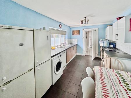 5 bedroom Terraced House for sale in Grafton Street, Hull, HU5