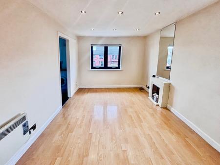 1 bedroom Flat for sale in Trinity Court, Fish Street, City centre, Hull, HU1