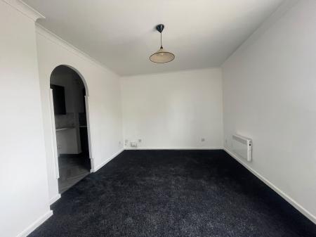 1 bedroom Flat to let in High Street, City centre, Hull, HU1