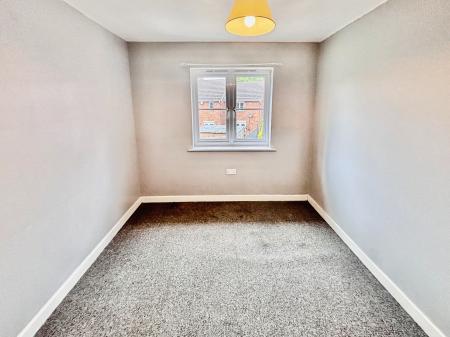 3 bedroom Semi-detached house for sale in Acasta Way, HU9, Hull, HU9