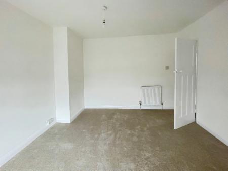 2 bedroom Terraced House to let in Moorhouse Road, Hull, HU5