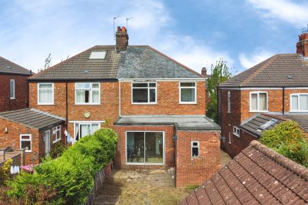 3 bedroom Semi-detached house for sale in Westfield Rise, Barrow Lane, Hessle, HU13