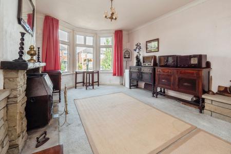 3 bedroom Semi-detached house for sale in Westfield Rise, Barrow Lane, Hessle, HU13