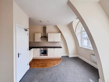 1 bedroom Flat for sale in Silver Street, City centre, Hull, HU1
