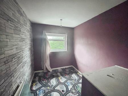 3 bedroom Terraced House for sale in Stratford Walk, Hull, HU9