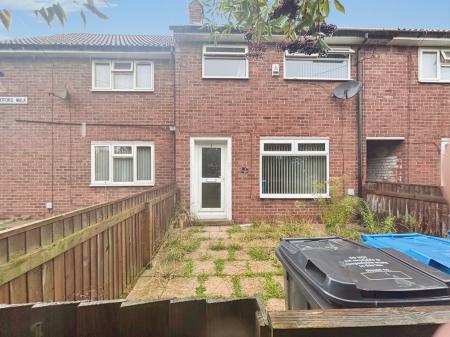 3 bedroom Terraced House for sale in Stratford Walk, Hull, HU9