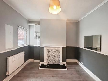 2 bedroom Terraced House for sale in Wilton Avenue, Franklin Street, HU9, Hull, HU9