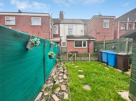 2 bedroom Terraced House for sale in Wilton Avenue, Franklin Street, HU9, Hull, HU9