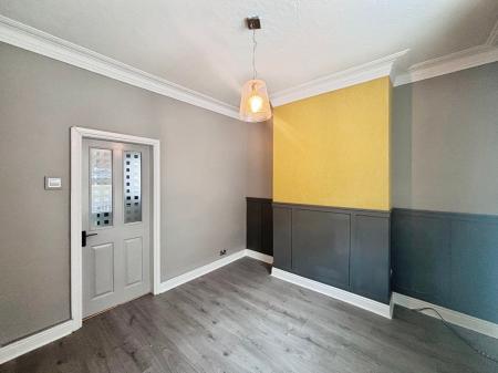 2 bedroom Terraced House for sale in Wilton Avenue, Franklin Street, HU9, Hull, HU9