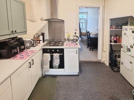 2 bedroom Terraced House for sale in McKinley Avenue, Albemarle Str, Hull, HU3
