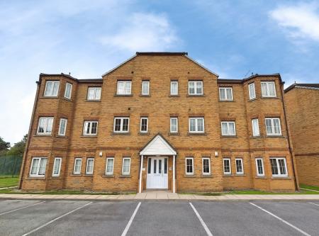 2 bedroom Flat to let in Chandlers Court, Victoria Dock, HU9