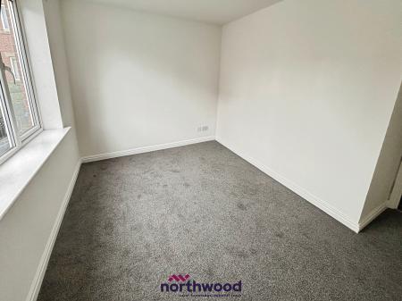 2 bedroom Flat to let in Lock Keepers Court, Victoria Dock, Hull, HU9