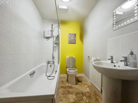 4 bedroom Town house for sale in Kelstern Close, Bolton, BL2