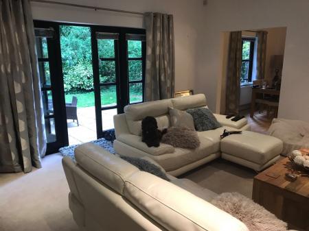 2 bedroom Mews house to let in Chelwood Mews, Lostock, Bolton, BL6